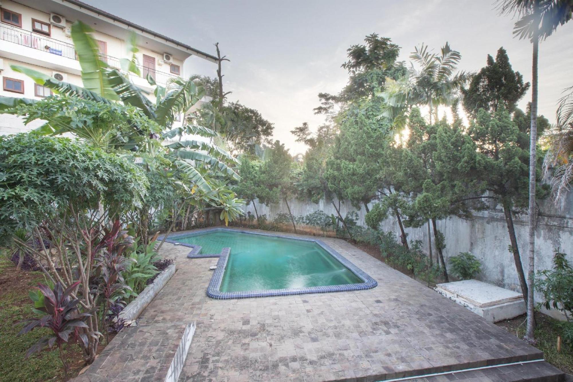 Capital O 332 Residence G17 Kemang Джакарта Екстер'єр фото