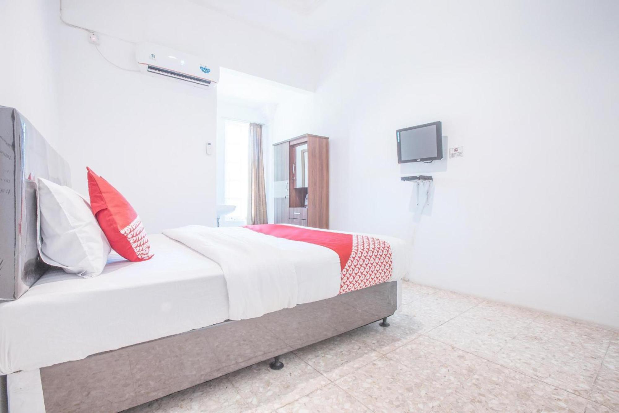 Capital O 332 Residence G17 Kemang Джакарта Екстер'єр фото